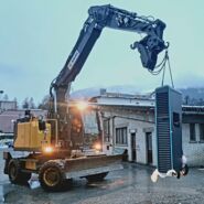 Erster Hypercharger zwischen Chur und Brig jetzt in Betrieb – Schnellladestation für Elektroautos in den Schweizer Alpen.